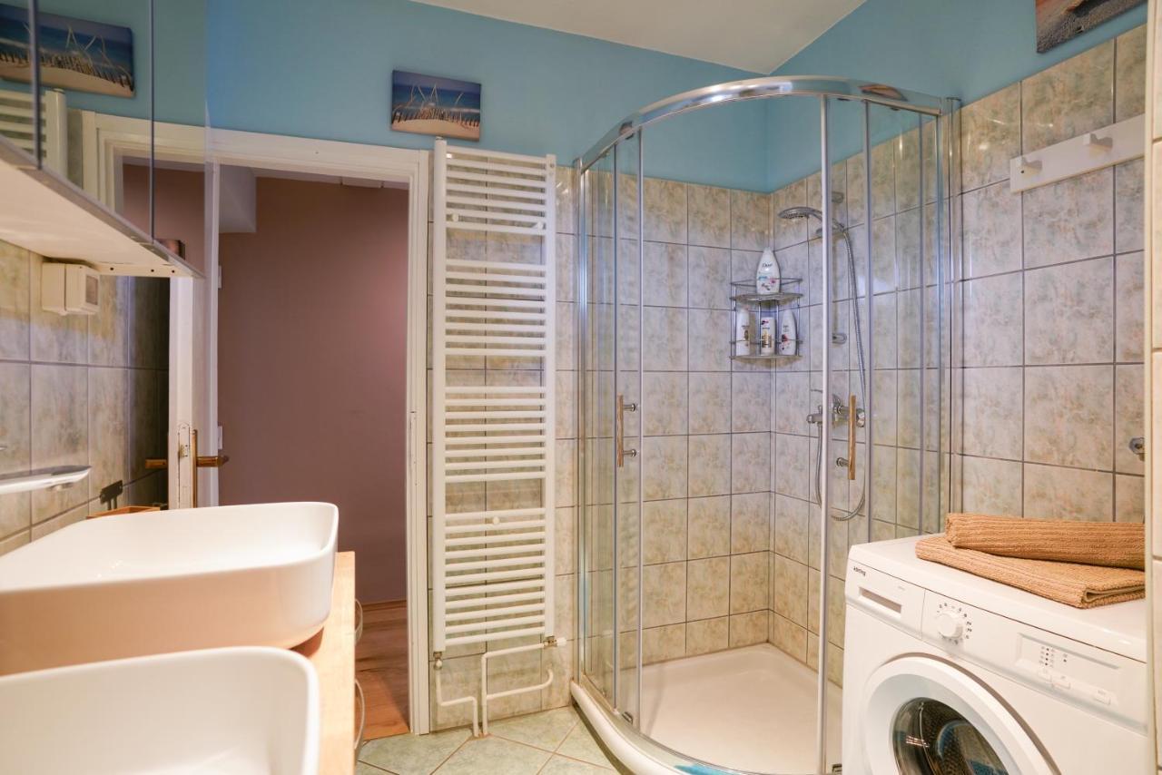 Margerita Apartment & Studio Ровин Екстериор снимка