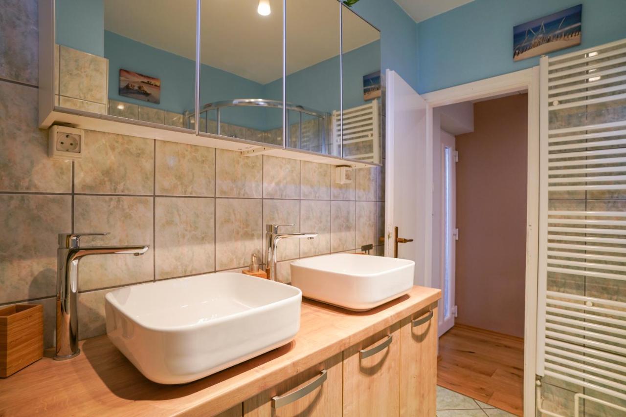 Margerita Apartment & Studio Ровин Екстериор снимка
