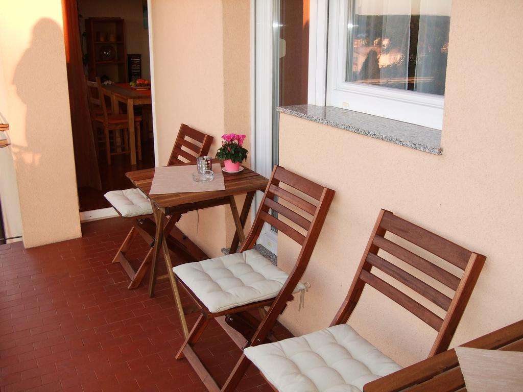 Margerita Apartment & Studio Ровин Екстериор снимка